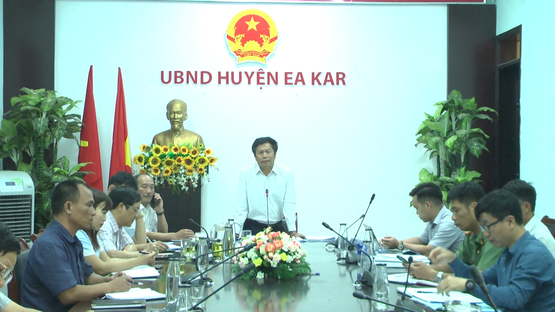 chú hà toàn cảnh